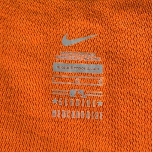 SF Giants V neck tee - Picture 2 of 2